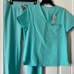 Figs Teal Scrub Set
